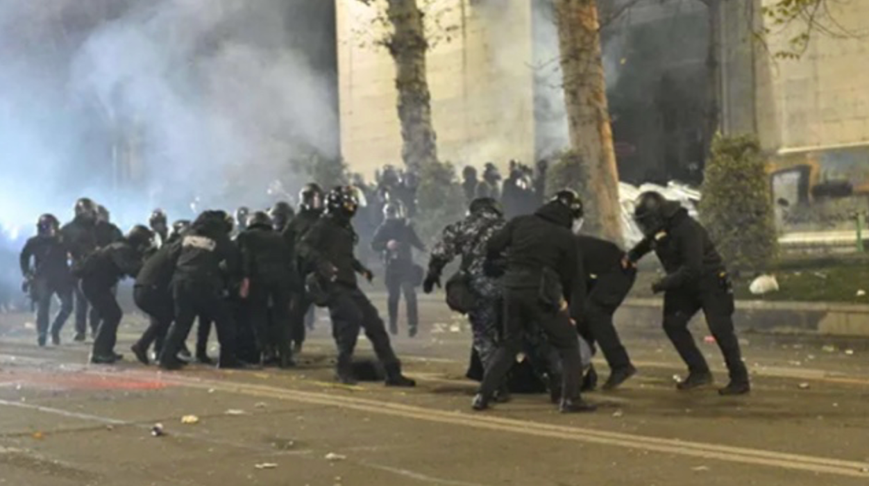 ლაშა გოგებაშვილი